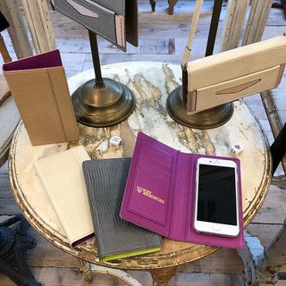 TOFF & LOADSTONEの秀逸スマホケース