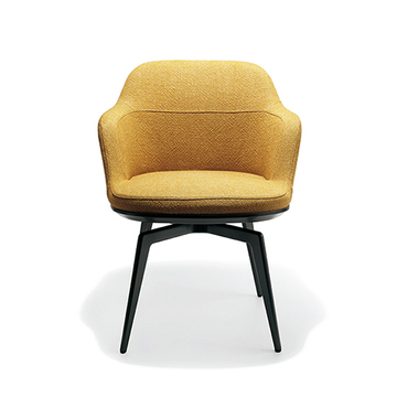 春の模様替えにおすすめ！ビー・アンド・ビー イタリアのダイニングチェア「カラトス」