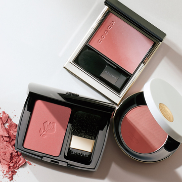 【大人の顔を晴れやかに見せるチーク6選】色白肌に似合うピンク系、ヘルシー肌にはベージュ系を