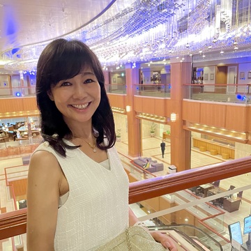 初オールインワンで初ロイヤルパークホテルへ。