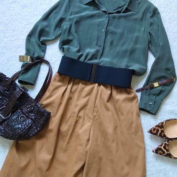 キャメル&カーキで秋トーンコーデ