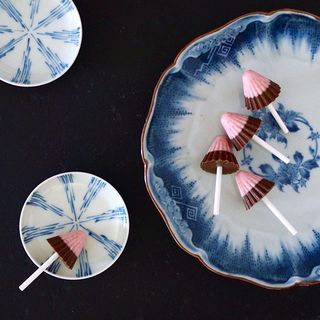 梅雨入りとともに取り出す器。