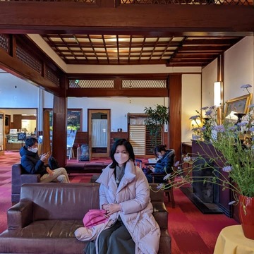 朝食とアップルパイがお目当て。軽井沢万平ホテルへ。