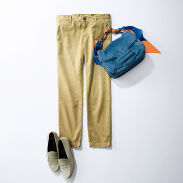 人気スタイリストが選ぶ　「こうすれば素敵」な大人のチノパンツ