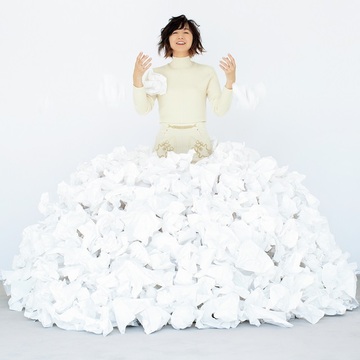 【富岡佳子「おしゃれの冒険の旅」vol.11】“捨てる”を美しく