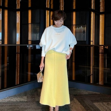 エクラプレミアム通販『E by éclat』の大人スウェットでセルフスタイリング