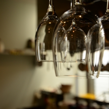 自宅でお酒をたしなむJマダム多し。そのお相手はやはり、○○！