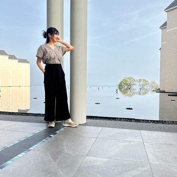  Blackワイドパンツで琵琶湖リゾートホテルへ