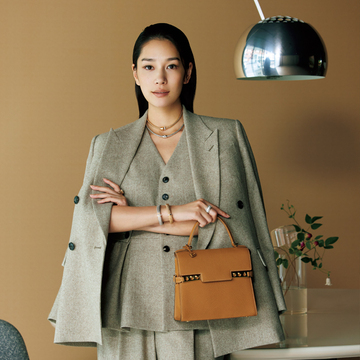 【働く50代に似合う信頼ジャケット】クラシカルでいて最旬「デパリエ」のスリーピース