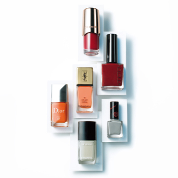 50代の足もとを洗練させる大人のためのペディキュア3色