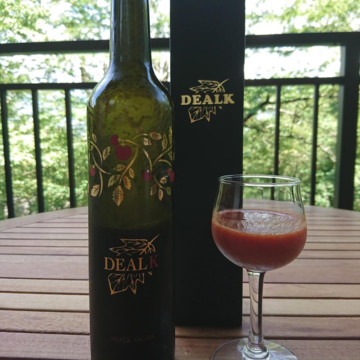 感動の美味しさ極上200％トマトジュース