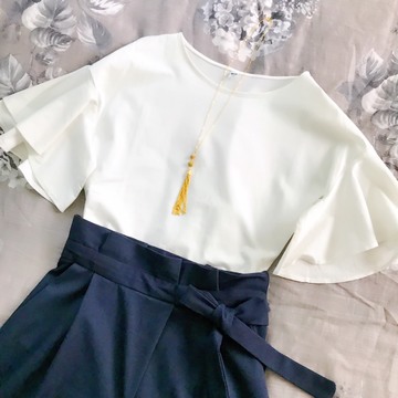 UNIQLOの高見えブラウス