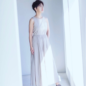 大人ベージュ ワンピース✨