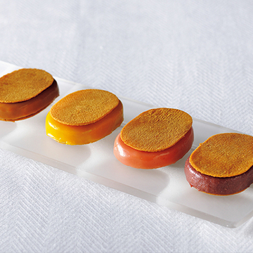 カラフルな色合いに心躍る！ラスの「フォアグラクリスピーサンド」【一流店の美味をお取り寄せ〈東京編〉】