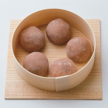 葵祭に伝わる、知る人ぞ知る御利益餅 『さるや』の申餅（さるもち）