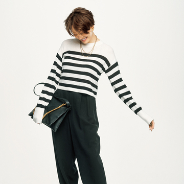 【50代に似合う白×黒】大胆なシルエットで遊べば洗練された大人コーデに