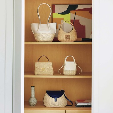 夏コーデの洗練度アップ！お出かけにも映える小ぶりのかごバッグ5選