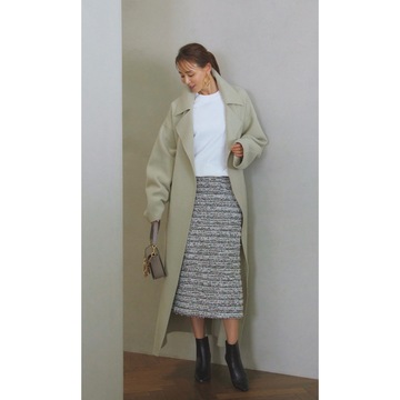 ツイードスカート×スウェットのちょうどいい甘辛バランスで、冬のおしゃれを更新！最高気温12℃｜1/6(土)【50代の毎日コーデ】