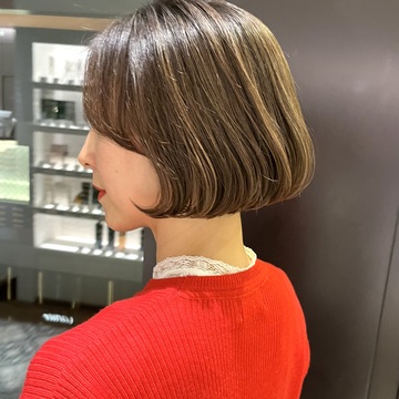 大人のふんわりボブ