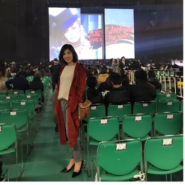 グレーデニムでJANET JACKSON STATE OF THE WORLD TOURへ