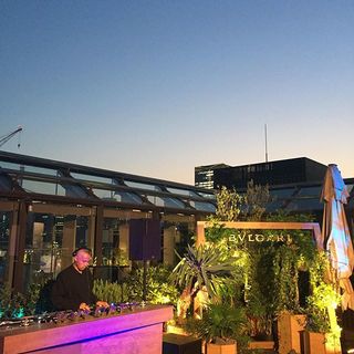 銀座、ルーフトップ、シャンパーニュ。夏の風物詩！