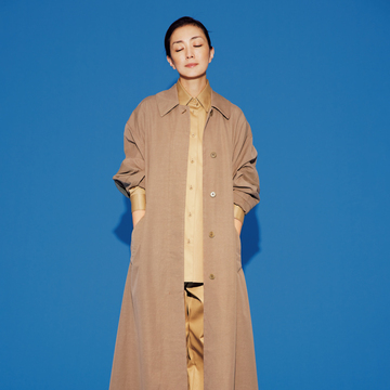 【板谷由夏と50歳からの新名品】粋なサイズ感とエレガントな素材が融合したザ・ロウのロングコート