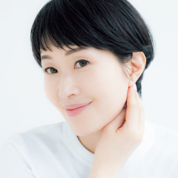 50代「たるみ」に負けない「リフトアップ術」　photo gallery