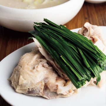 連日行列！伝統韓屋でジューシーな鶏肉を堪能『無垢屋』【大人の最新韓国グルメ】