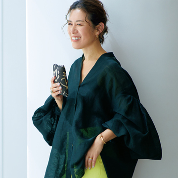 【大草直子 真夏のリアルスタイル】セットアップは華やかに＆カラーパンツはネオン系にリフレッシュ！