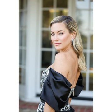 【ゴールデングローブ賞2021】ブルガリのジュエリーをまとったケイト・ハドソン