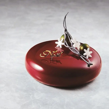 【ラグジュアリーホテルのクリスマスケーキ6選】華やかケーキで聖なる夜を祝いたい！