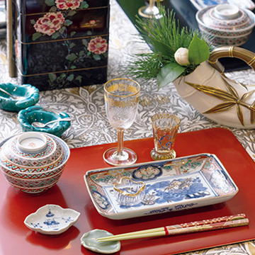 【冬の京都】和と洋が調和したアンティーク店「ギャルリー田澤」でお正月の食器を選ぶ