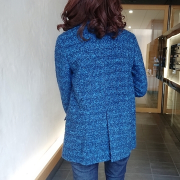 ブルーMIXツイードジャケットで王道キレイめカジュアルコーデ