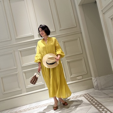 心踊る華やかなワンピースで東京ステーションホテルへ♪