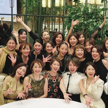 エクラ 華組＆チームJマダム® 88人が集ったオフ会「ソワレ・ドゥ・エクラ」が今年も華やかに開催！