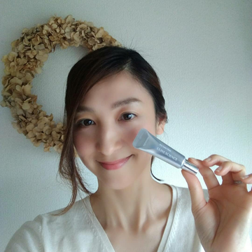 シミを狙い撃ち！　夜の集中バームで美白肌へ