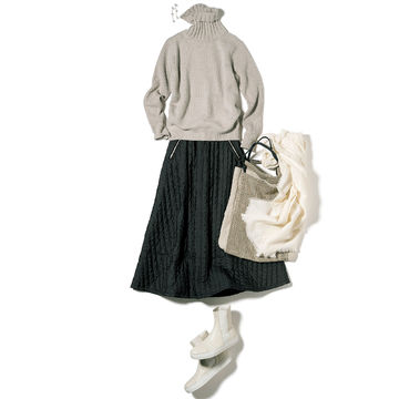 サイズを選べる「SLOANE」のタートルニットなら着こなしイメージ自由自在