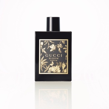 グッチ、ゲランの心ほどける香り「ヴァニラ・センセーション」【50代の肌未来が輝く最旬美コスメ】