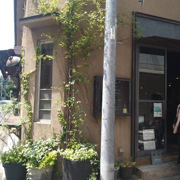 吉祥寺の人気ビストロ「エペ」で日曜限定モーニング