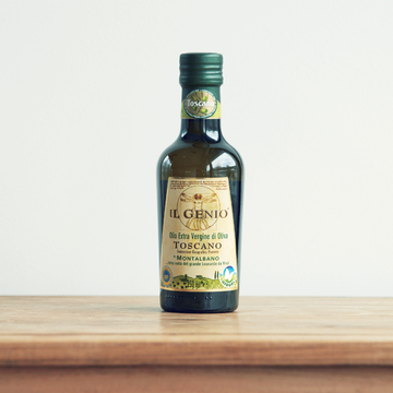 モデル・亜希さんが愛用する、選りすぐりの調味料五選