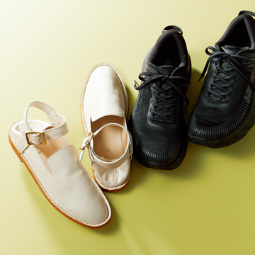 新田幸子さんはモード感のある2足で春コーデ【おしゃれプロのスニーカーともう一足】