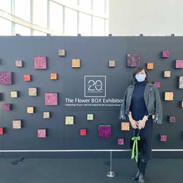 ニコライバーグマンの世界が広がる作品展へ。