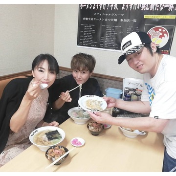 B級グルメツアーへ