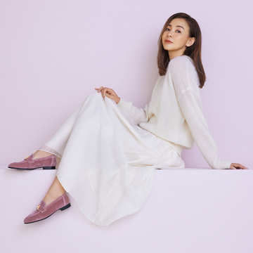 【大人の秋は“しゃれ顔”ローファーで始める】どんなボトムにも合わせやすいエルメスがねらいめ！