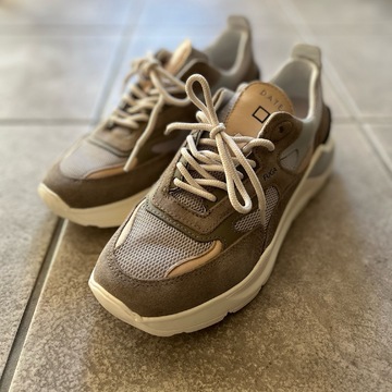 スニーカーにひとめぼれ