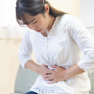 ＜私も逆流性食道炎？vol.1＞胸やけ、ムカムカ、胃痛の正体は逆流性食道炎！？専門医が教える典型的な症状と原因とは？【小田ユイコのいつもどこかが調子悪い#２】