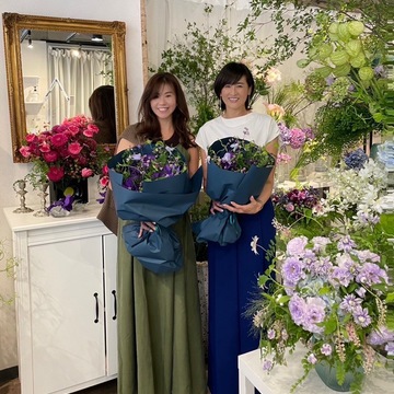 美しい花に魅了されて。大人のフラワーレッスン