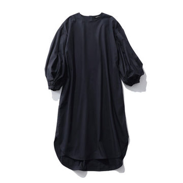 ニューノーマル時代のカジュアル名品「mizuiro ind×éclat」のパフスリーブワンピース