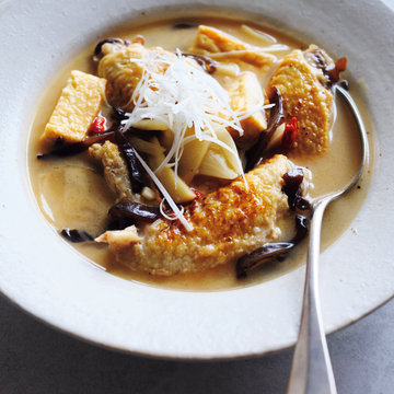 【真藤舞衣子絶品レシピ・冬のご自愛スープ2】発酵食品を取り入れた「手羽先と厚揚げ、たけのこのビネガースープ」ほか2品