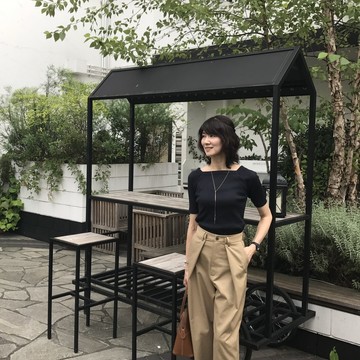 ポイントはバレエシューズ